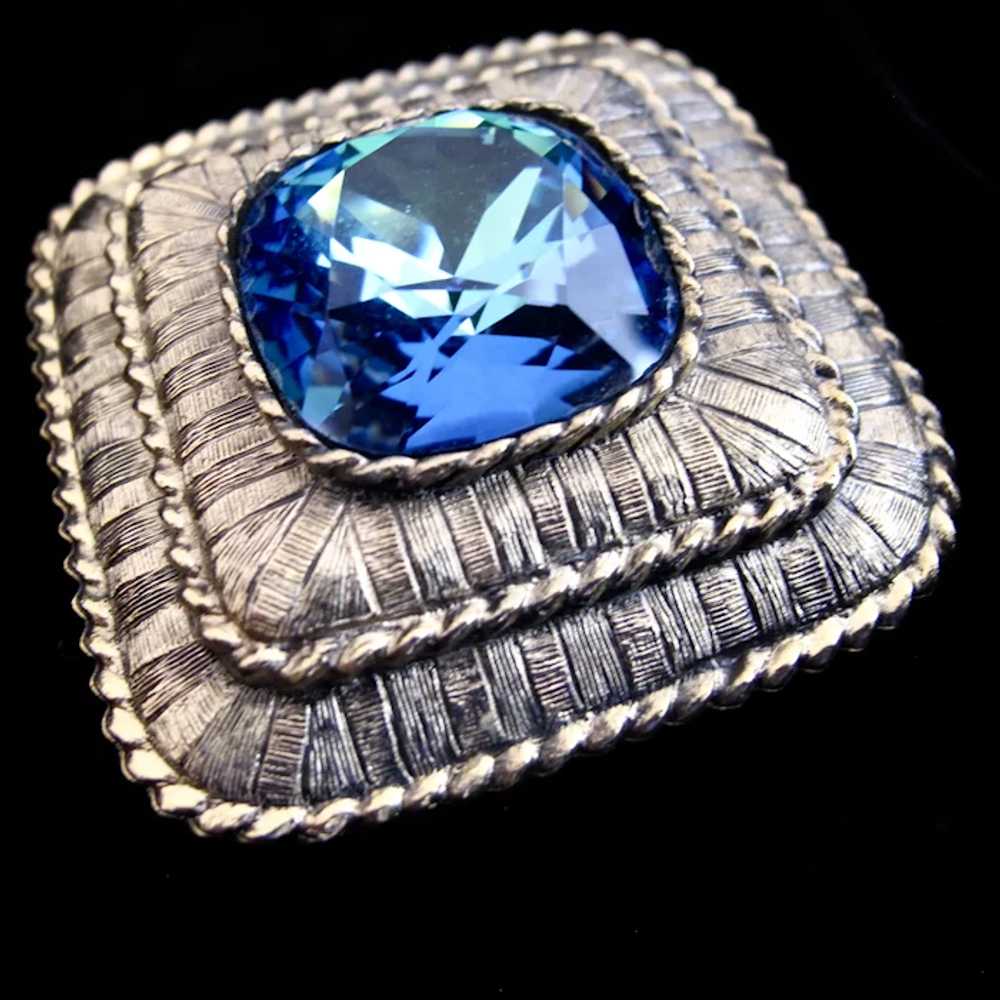 Vintage Kramer Blue Crystal Bronze Tone Brooch / … - image 8