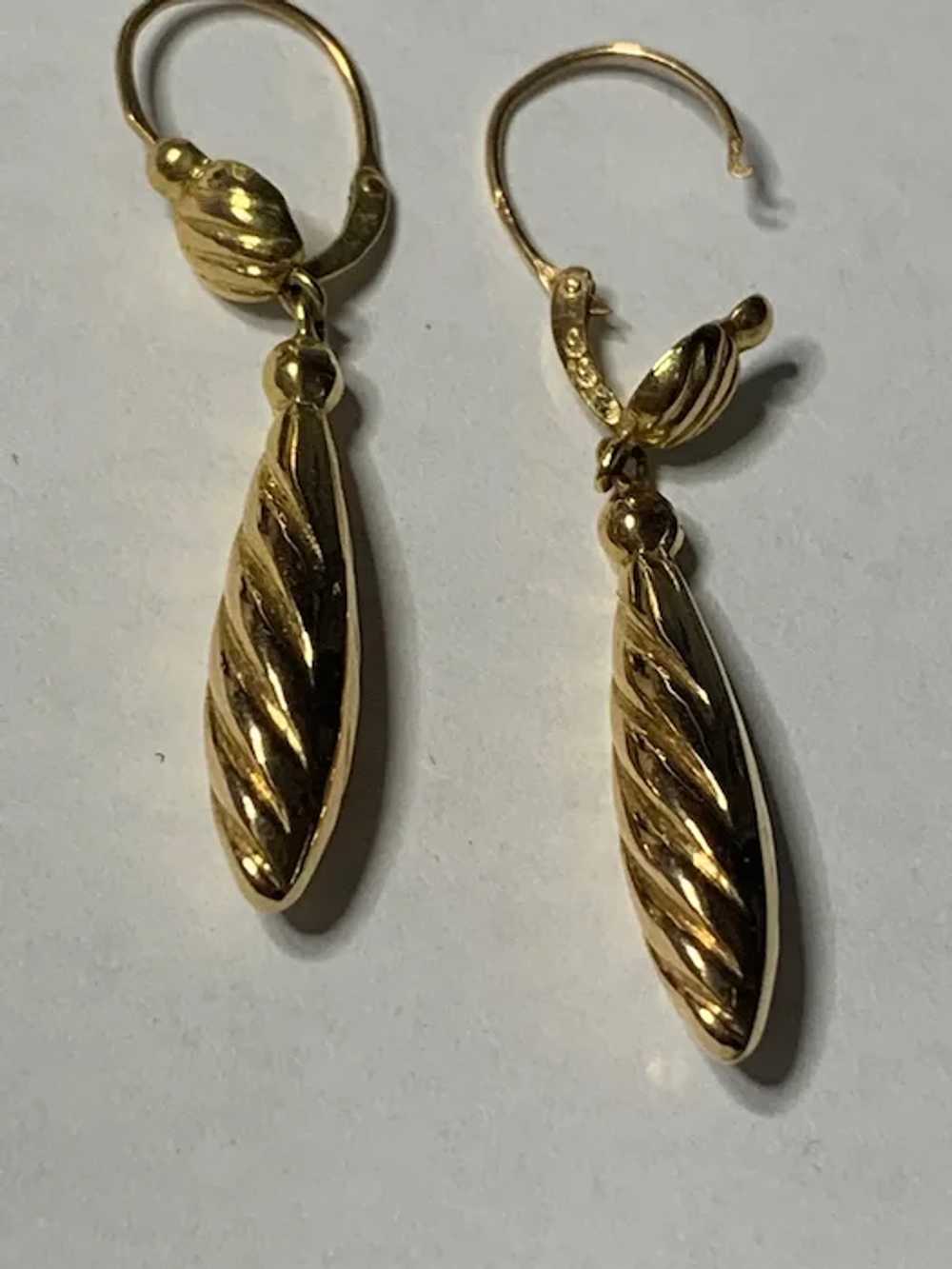 French 18 K gold Torpedo earrings - image 3