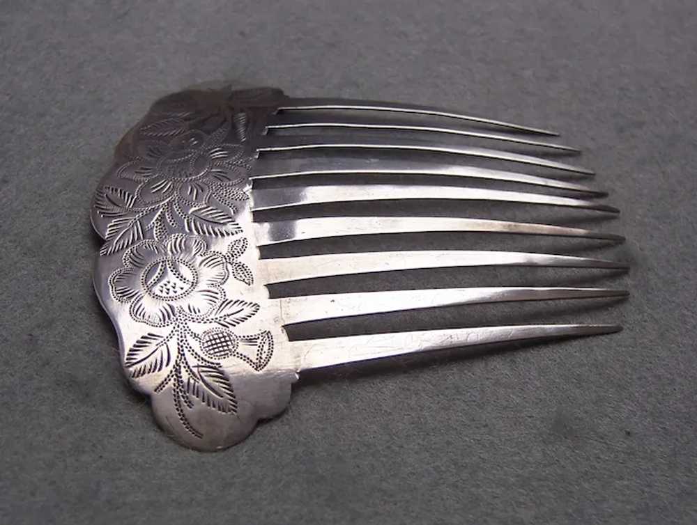 Early American brite cut engraved silver hair com… - image 8