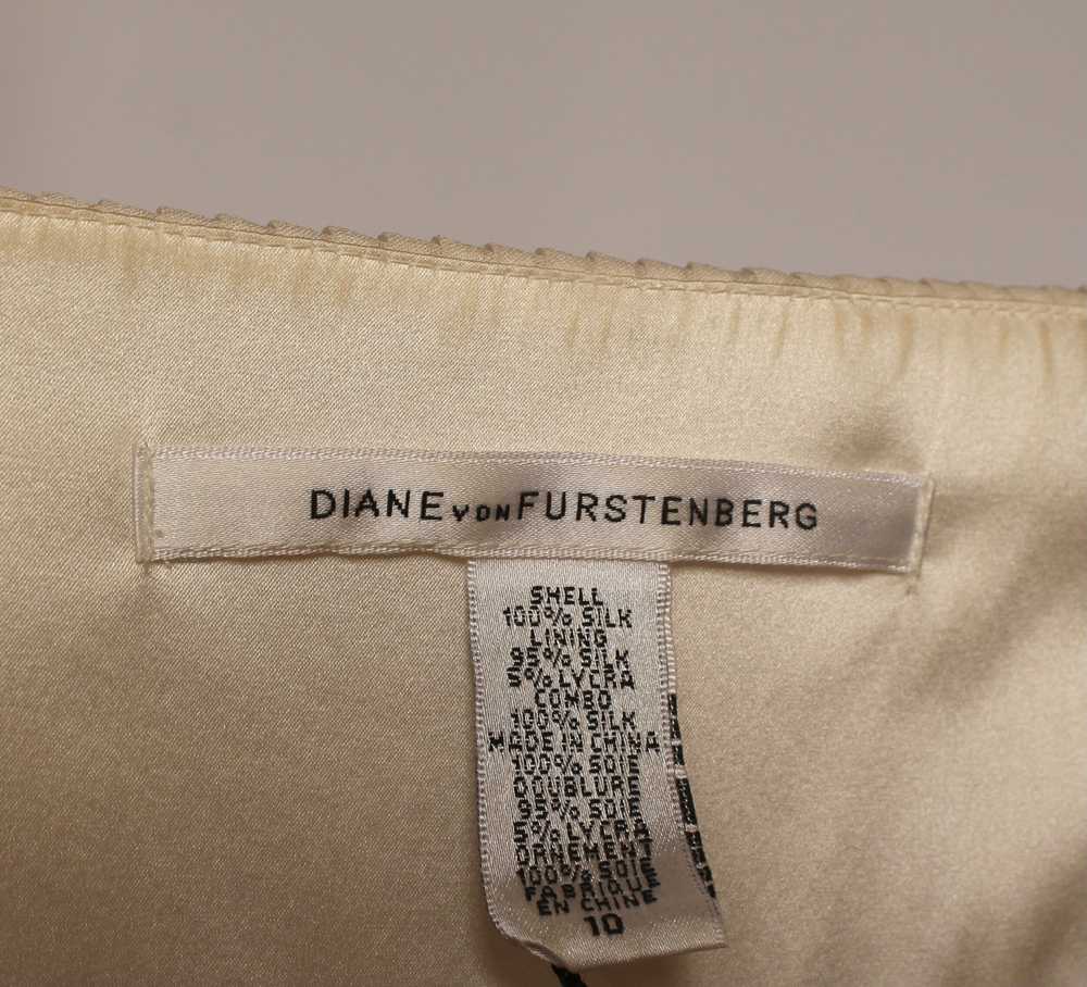 2000s Diane Von Furstenberg Silk Dress - image 5