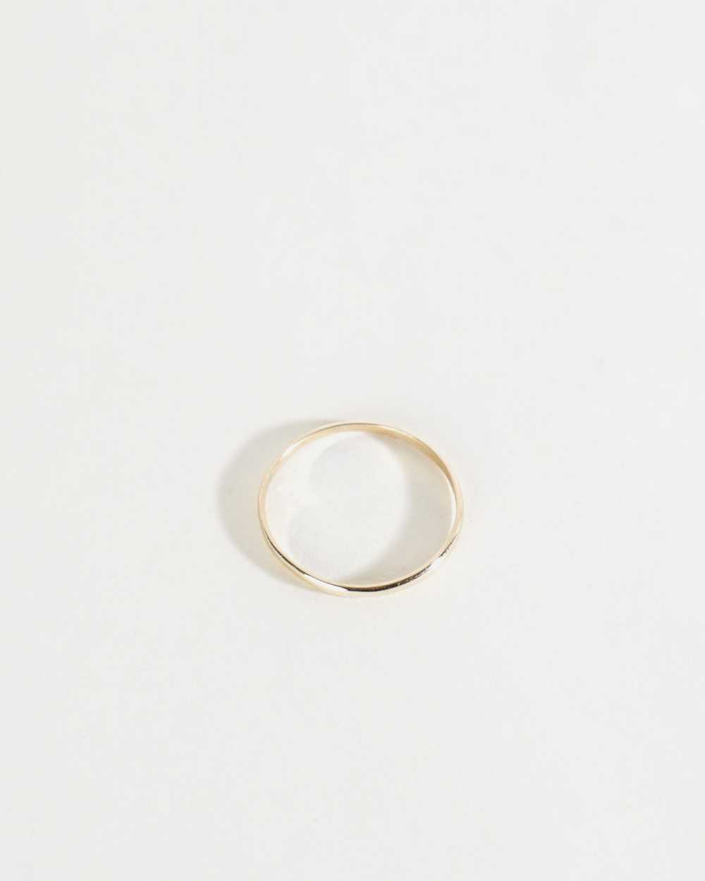 14k Gold Band Ring / size: 9 - image 2