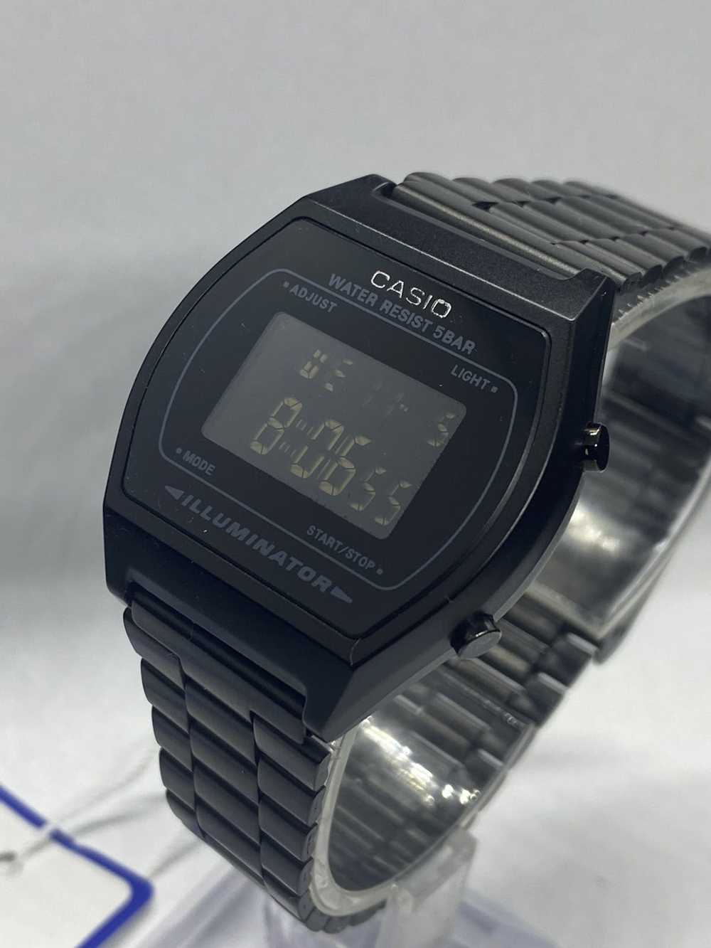 Casio Casio Digital 35 mm Diameter UNISEX Size Ne… - image 8