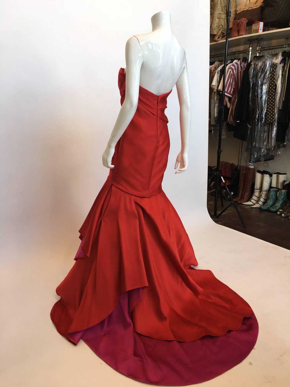 Monique Lhuillier Red Silk Gown - image 6