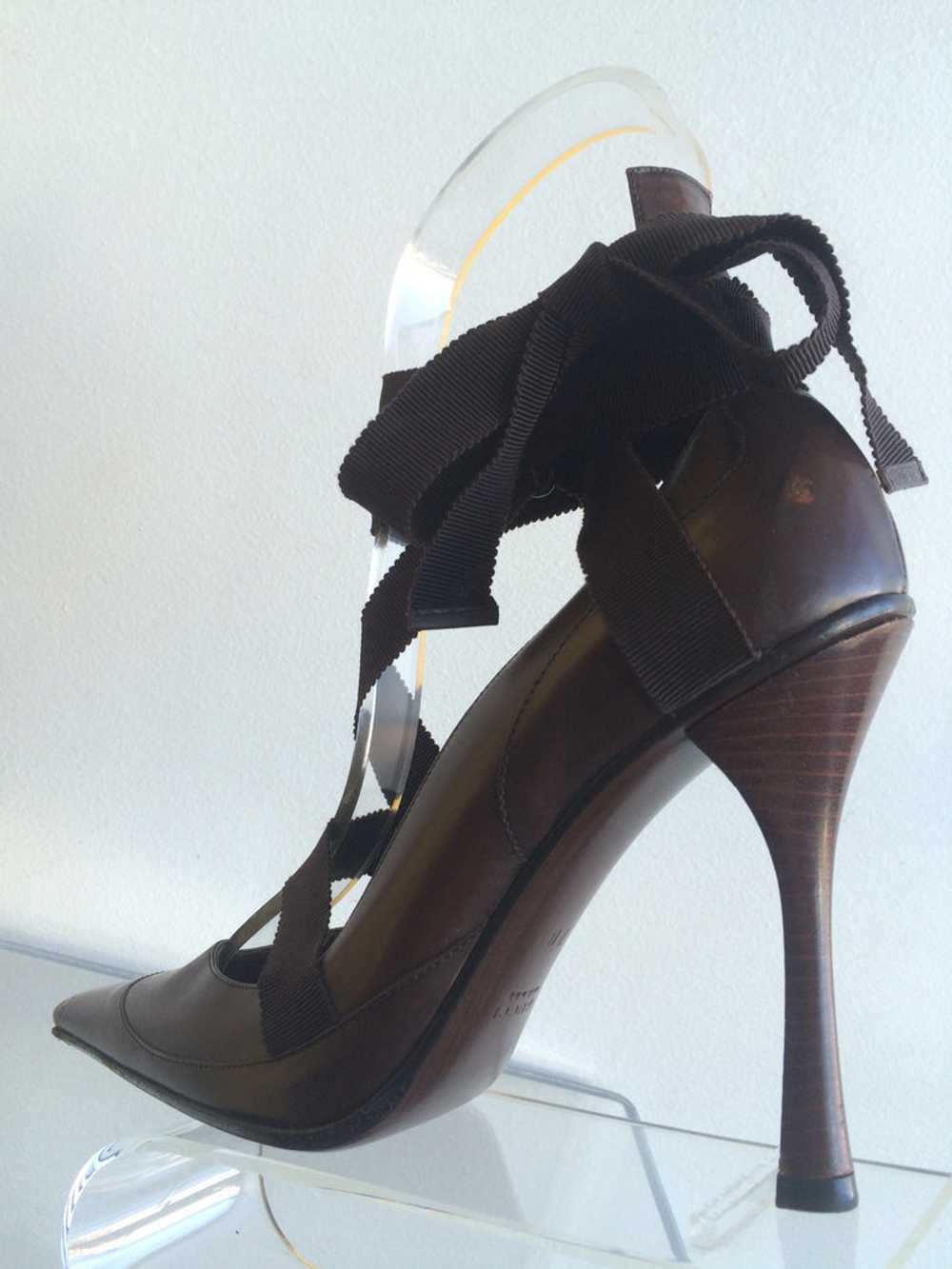 Gucci Brown Pumps with Ribbon Detail - image 3