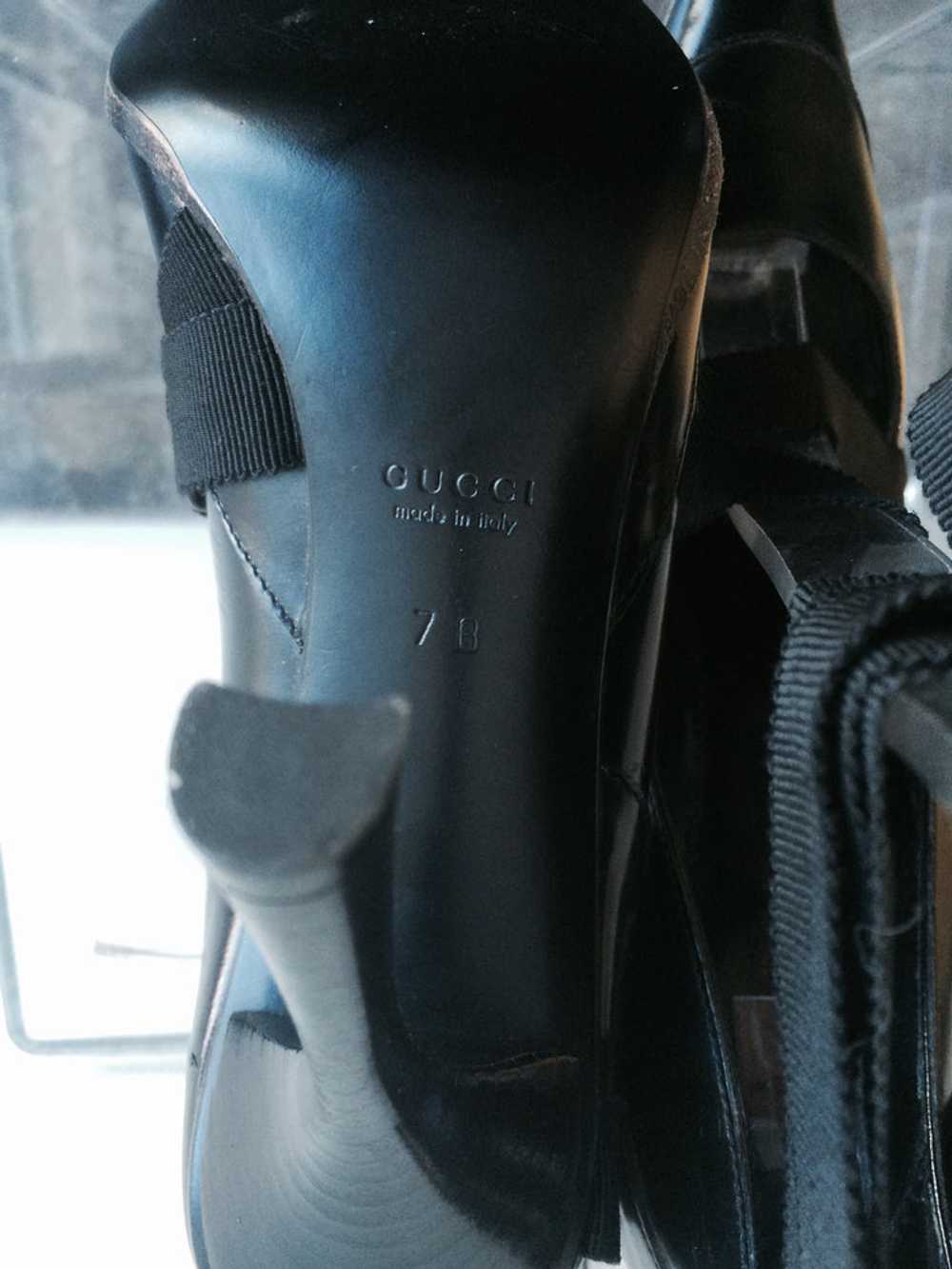 Gucci Black Pumps with Ribbon detail - image 3