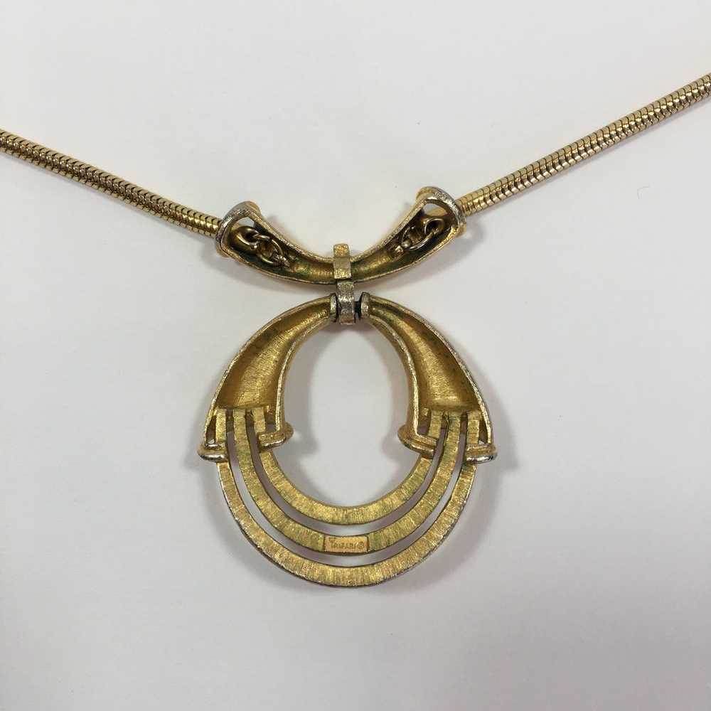 Trifari Circular Design Gold Tone Necklace with R… - image 7