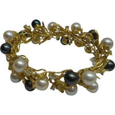 Very Fine Solid 14kt Heavy Linked Bracelet with Cu