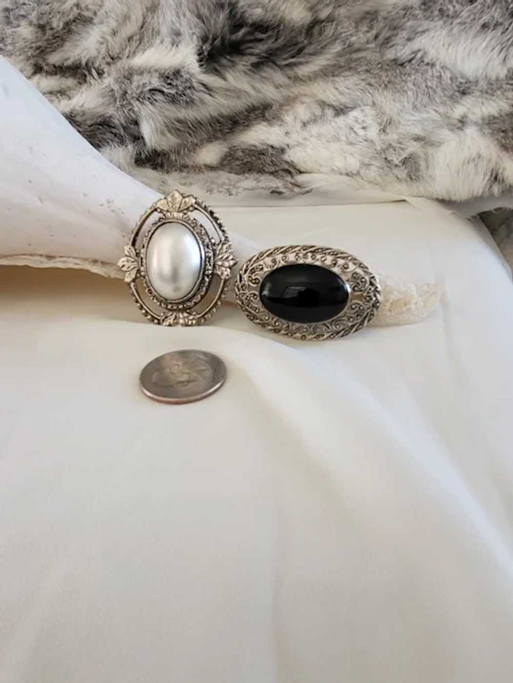 Faux Black and White Pearl Brooches with Silver L… - image 6