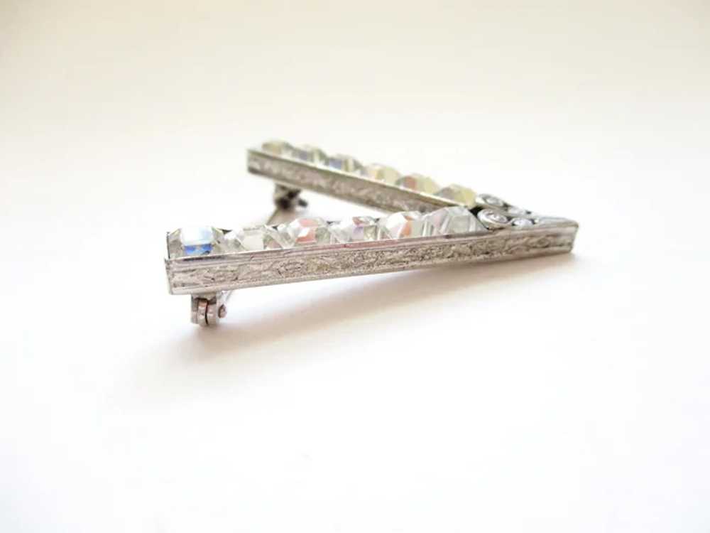 WWII Victory Pin V for Victory Sterling Crystal R… - image 3
