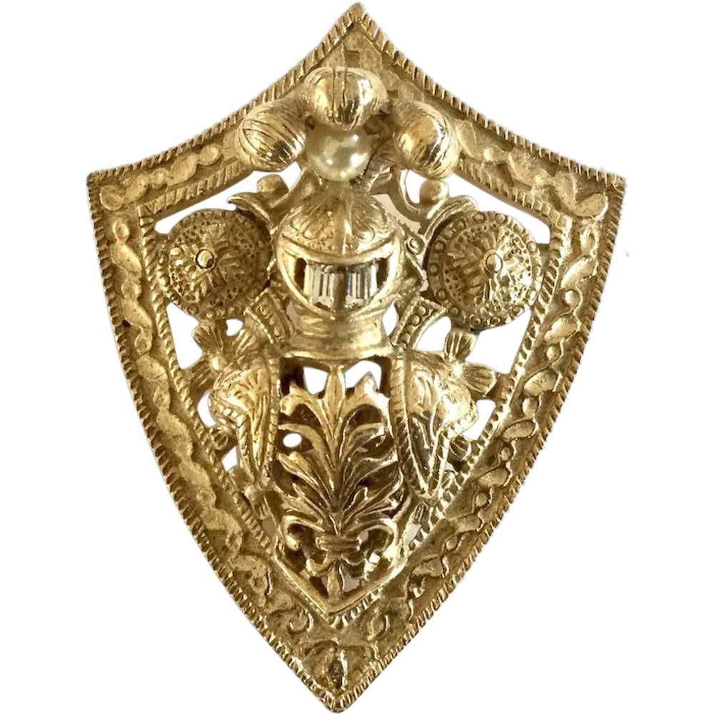 Heraldic Royal Knight Brooch - image 1