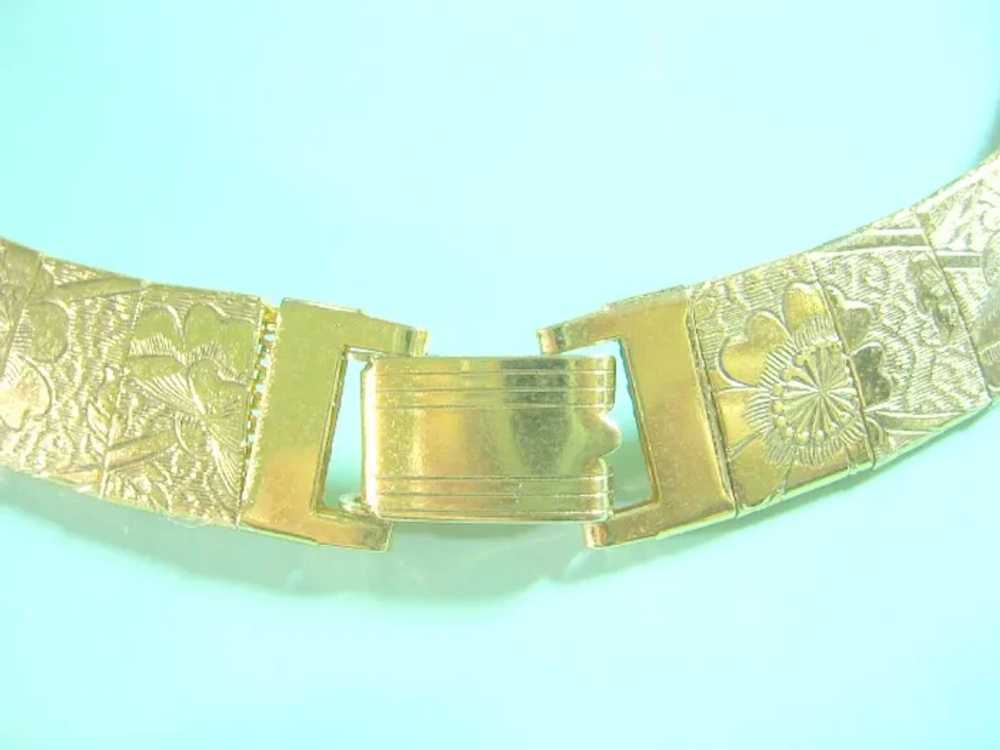 Gorgeous Vintage Floral Embossed Collar Necklace … - image 3