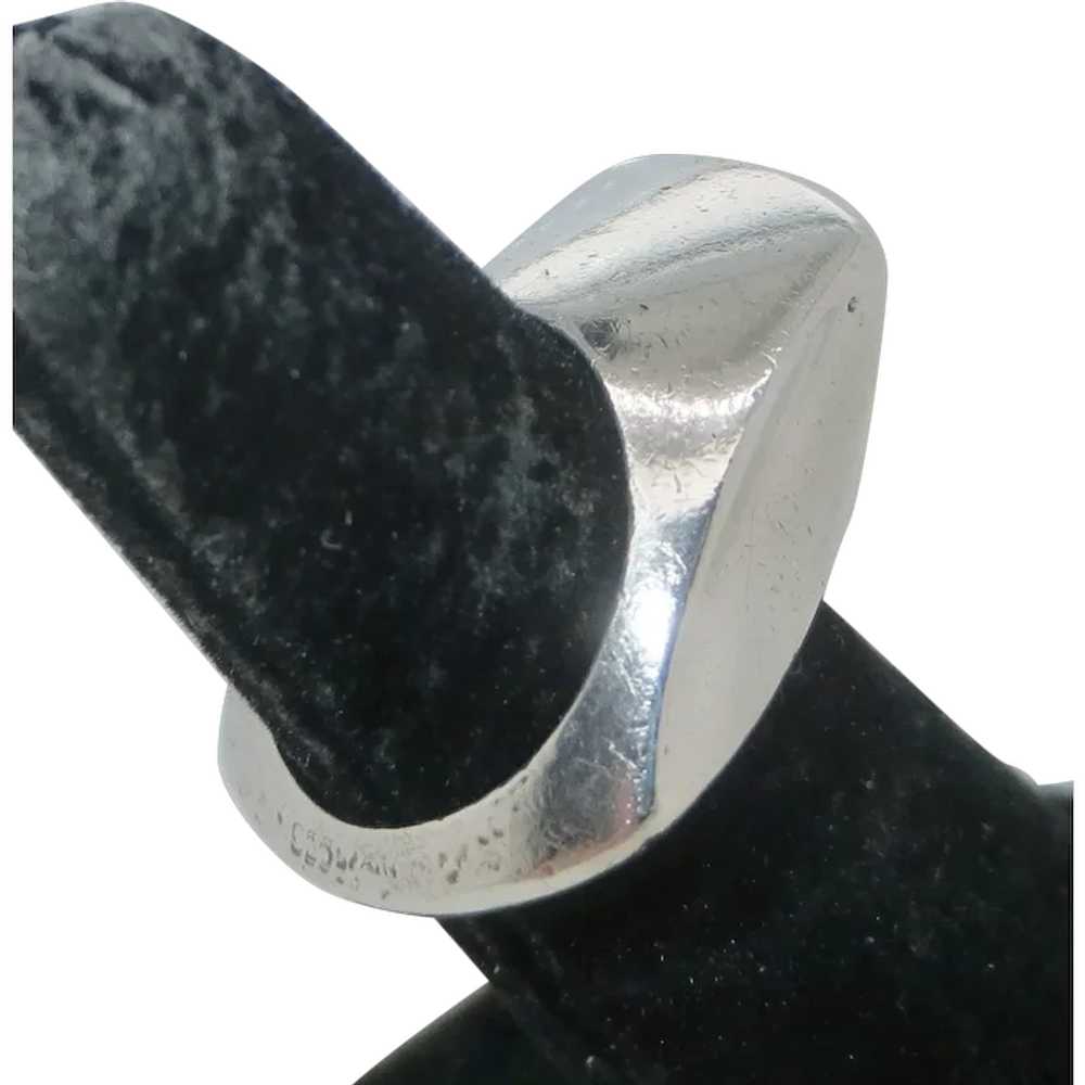 Modernist Silver Design Ring - image 1