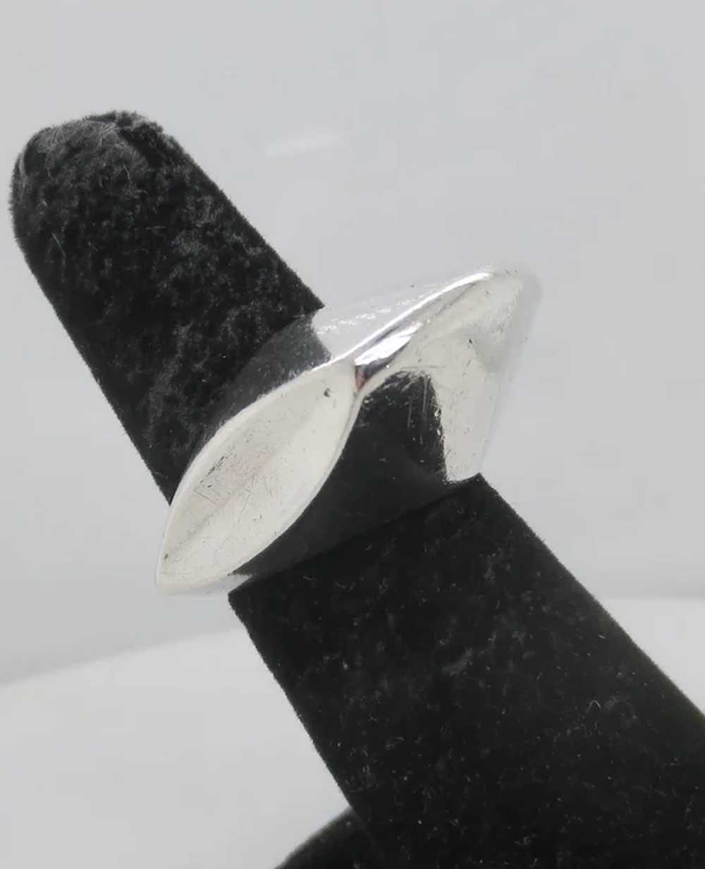 Modernist Silver Design Ring - image 3