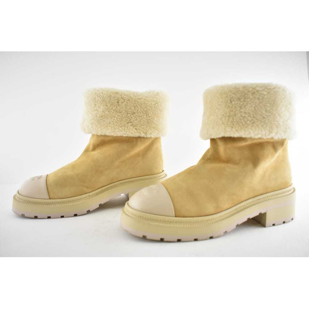 Chanel Shearling ankle boots - image 12