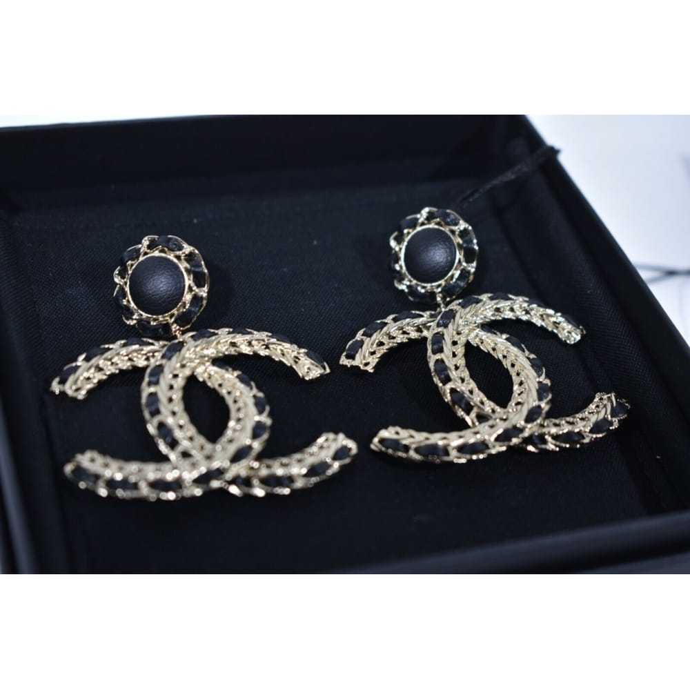Chanel Leather earrings - image 8
