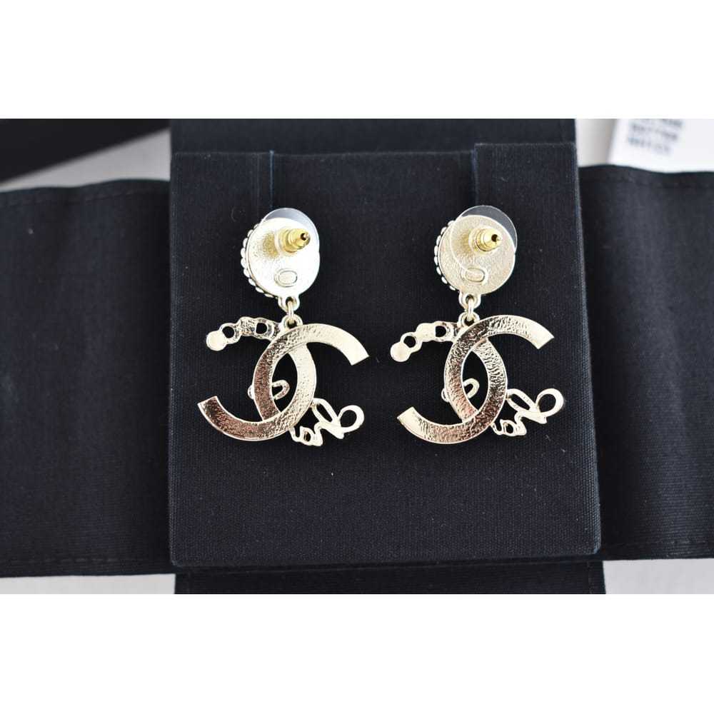 Chanel Pearl earrings - image 2