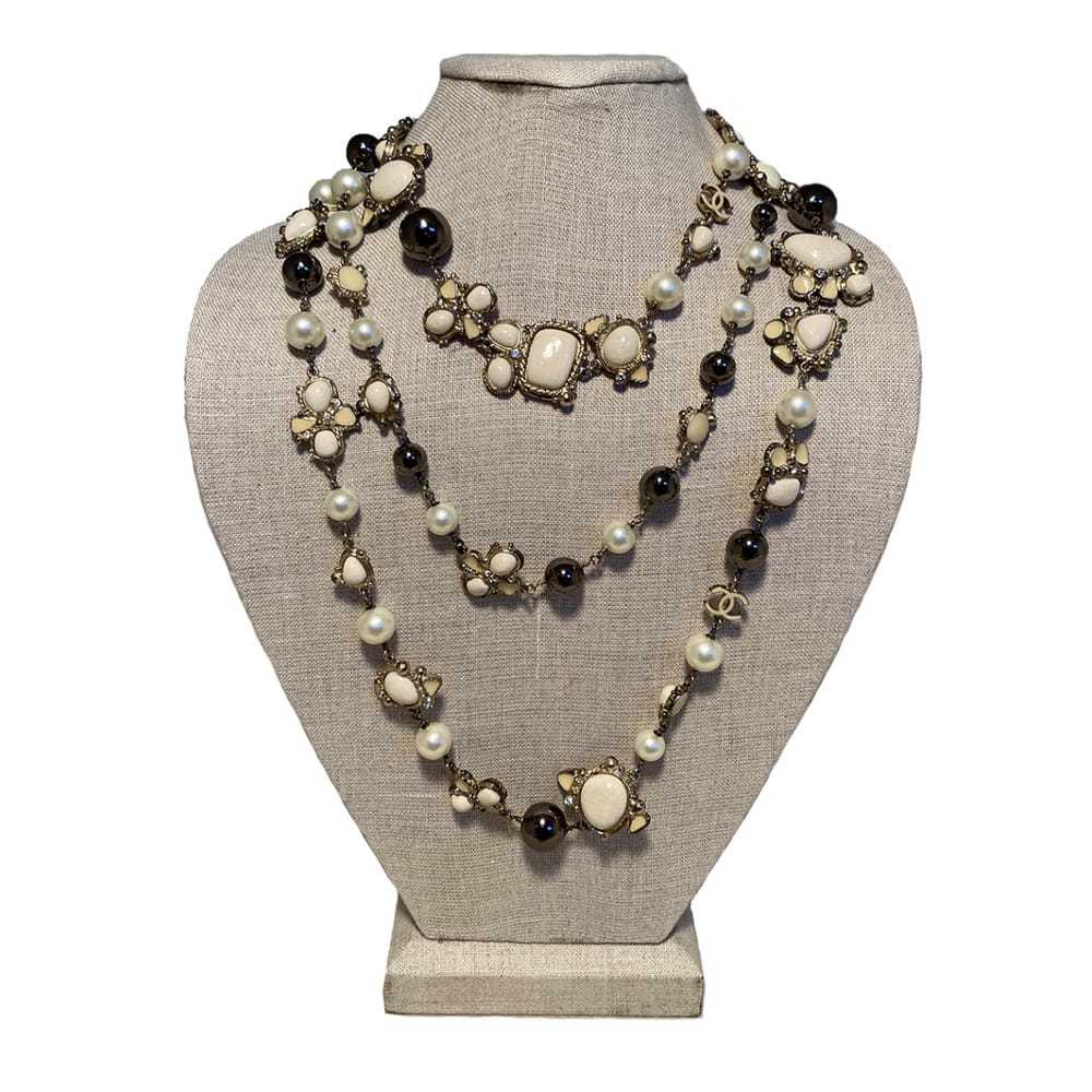 Chanel Pearl necklace - image 1