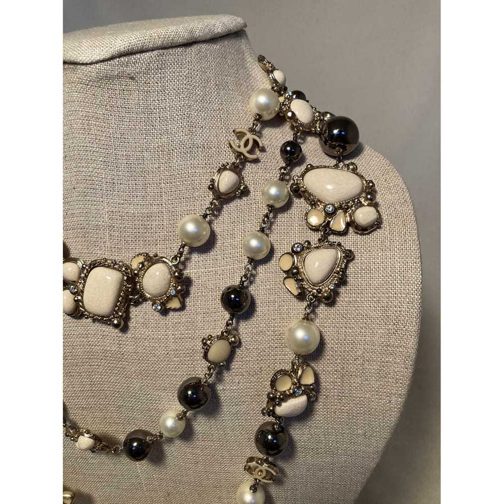 Chanel Pearl necklace - image 4