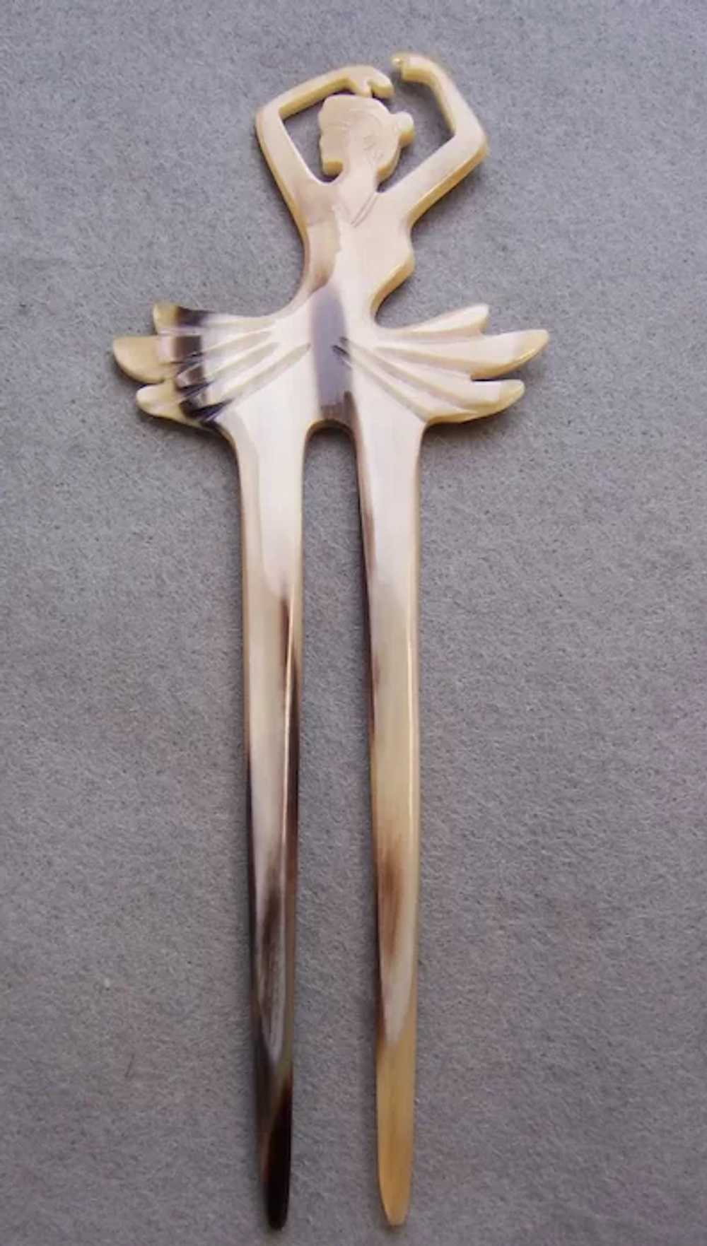 Steerhorn hair comb with figural ballerina hair a… - image 7