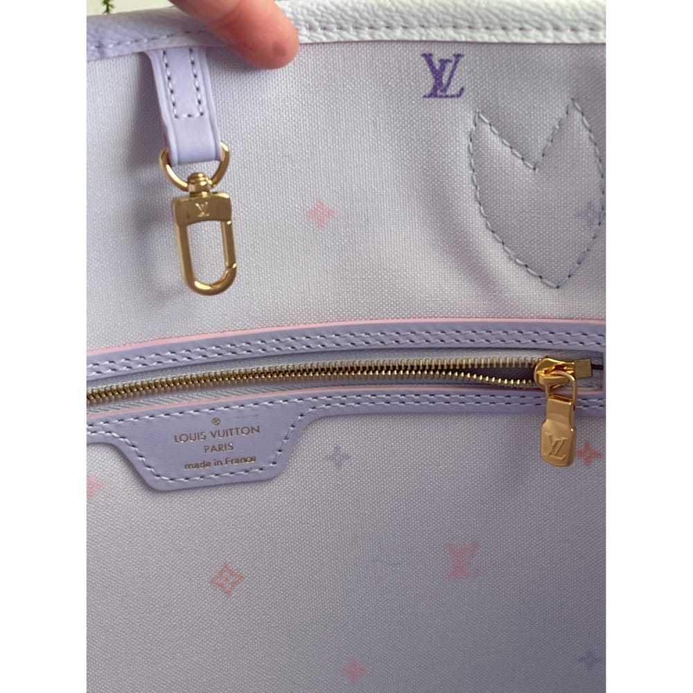 Louis Vuitton Bellevue cloth handbag - image 4