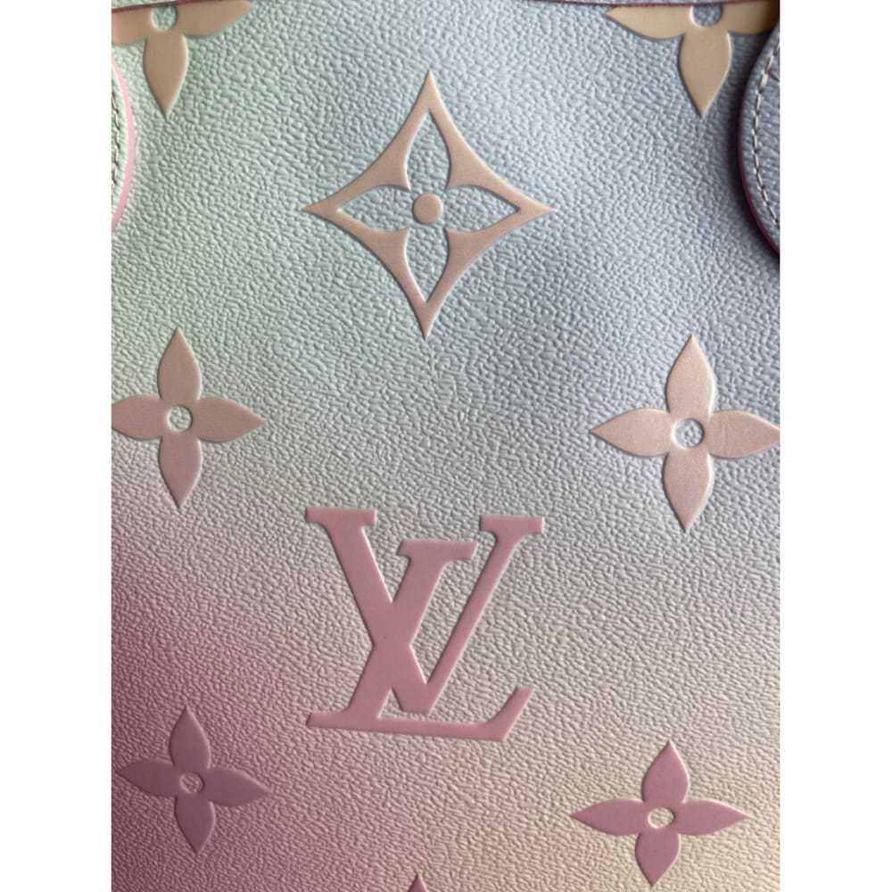 Louis Vuitton Bellevue cloth handbag - image 7