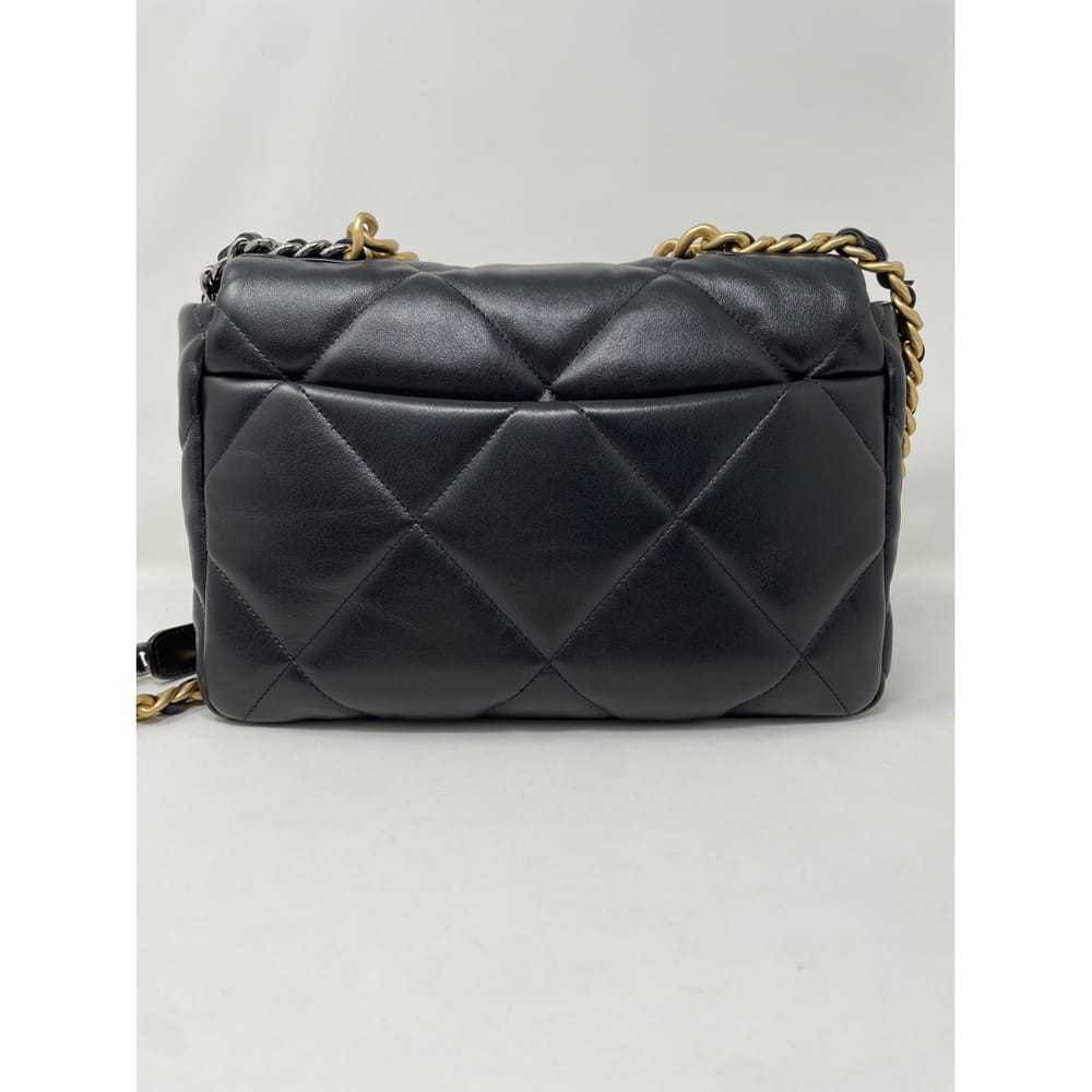 Chanel Chanel 19 leather handbag - image 8