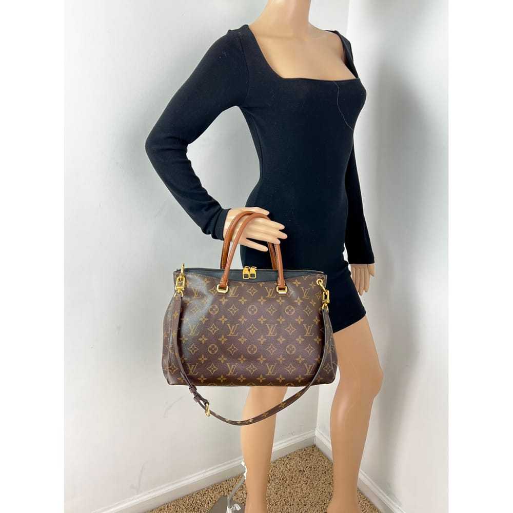 Louis Vuitton Turenne cloth handbag - image 6