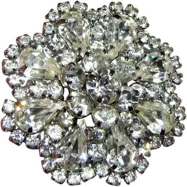 Large Glistening Weiss Rhinestone Brooch