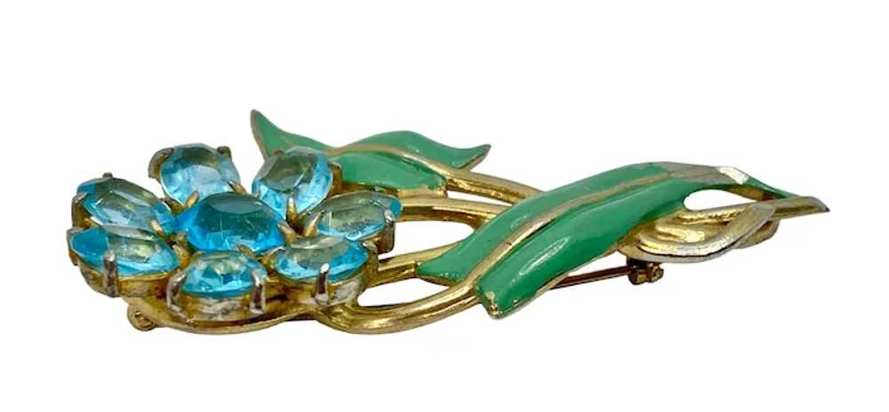 Sparkling Hand 1940s Enameled Floral Brooch - image 3