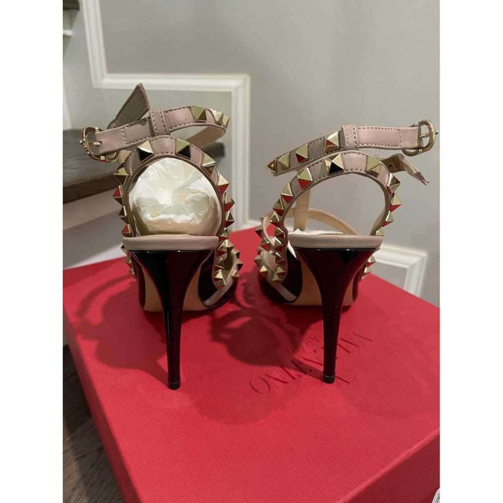 Valentino Garavani Patent leather heels - image 8