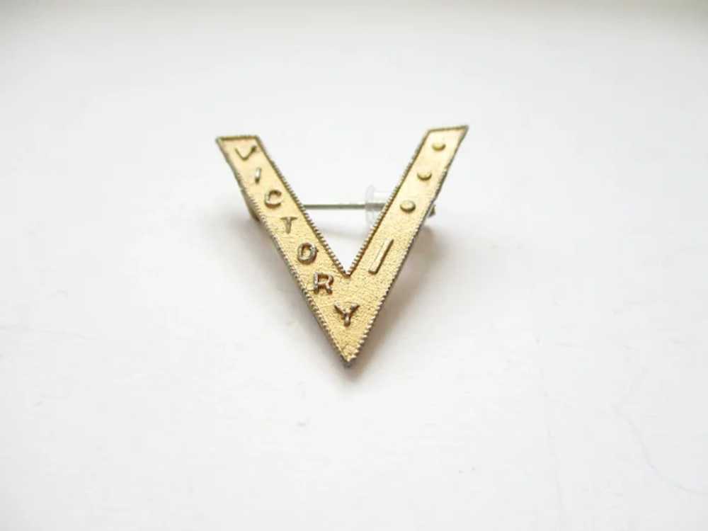 WWII Victory Pin V for Victory Brooch Dot Dot Dot… - image 3