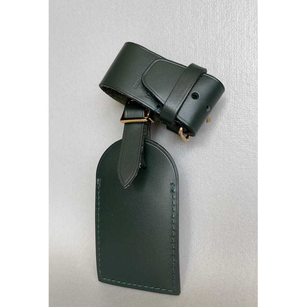 Louis Vuitton Leather bag charm - image 10