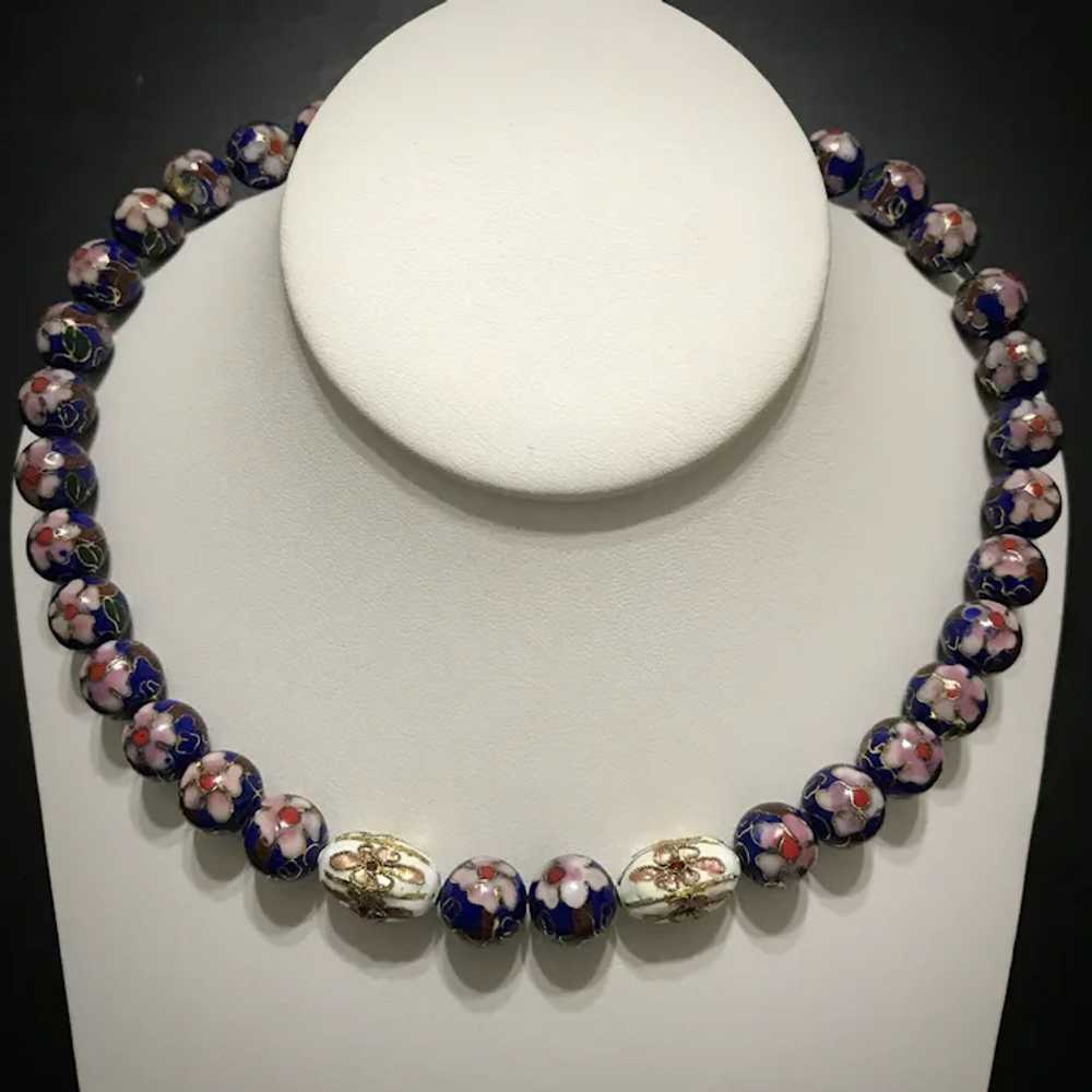 Pretty Vintage 21-1/4 Inch Cloisonné Bead Necklace - image 3