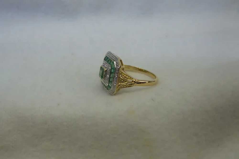 Classic Solid 14kt Natural Columbian Emeralds and… - image 6