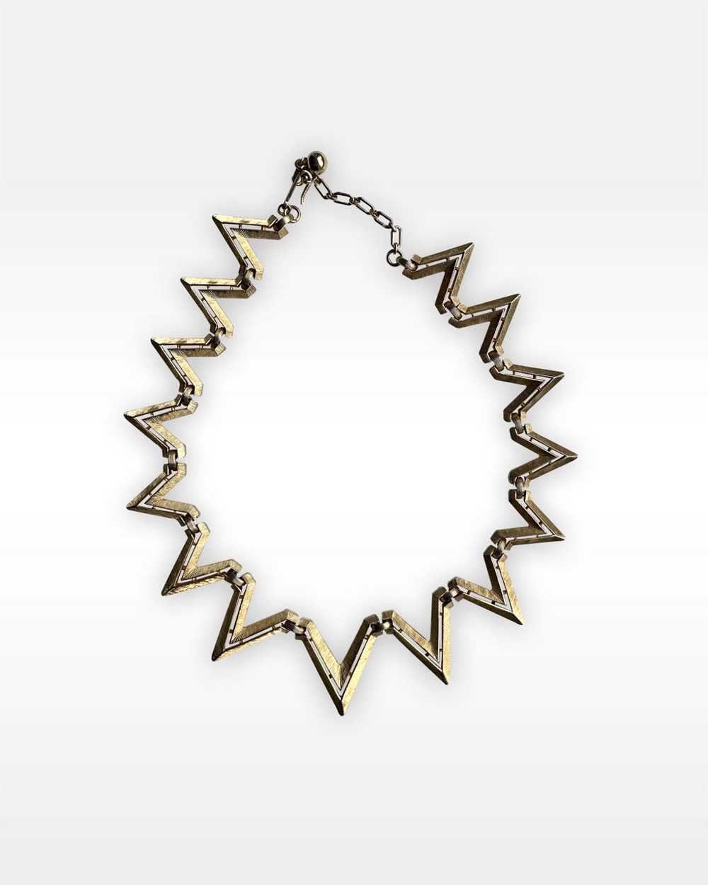 Trifari Starburst Gold Metal Necklace Gem