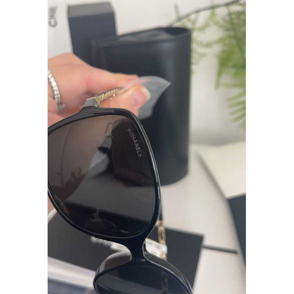Chanel Oversized sunglasses - image 12