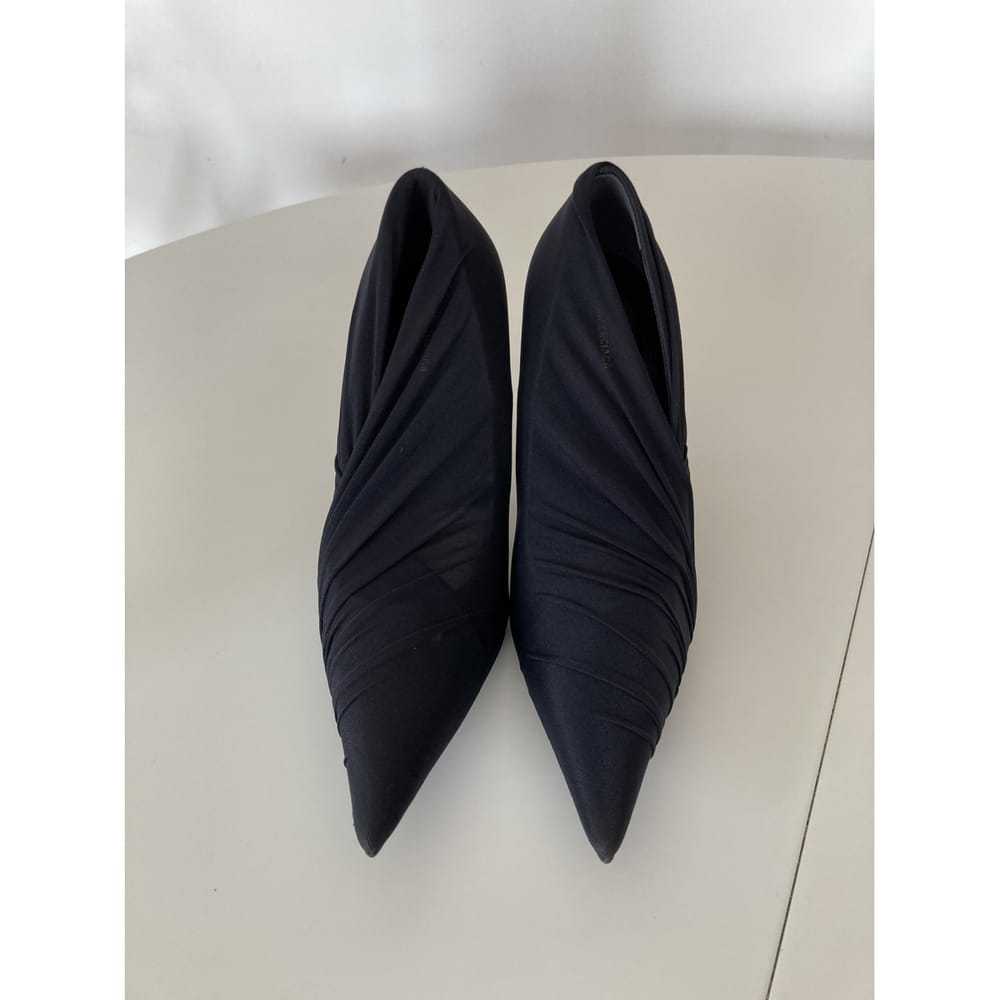 Balenciaga Cloth heels - image 3