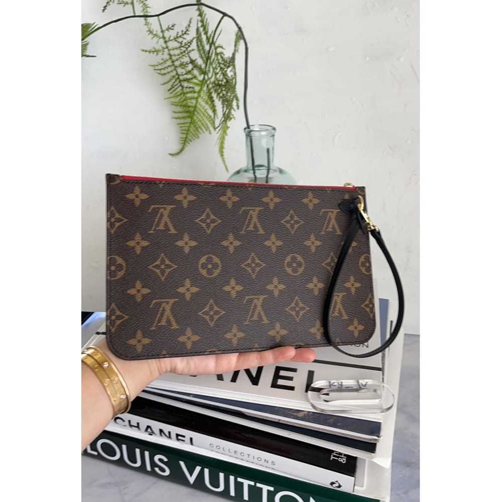 Louis Vuitton Abbesses Messenger cloth handbag - image 5