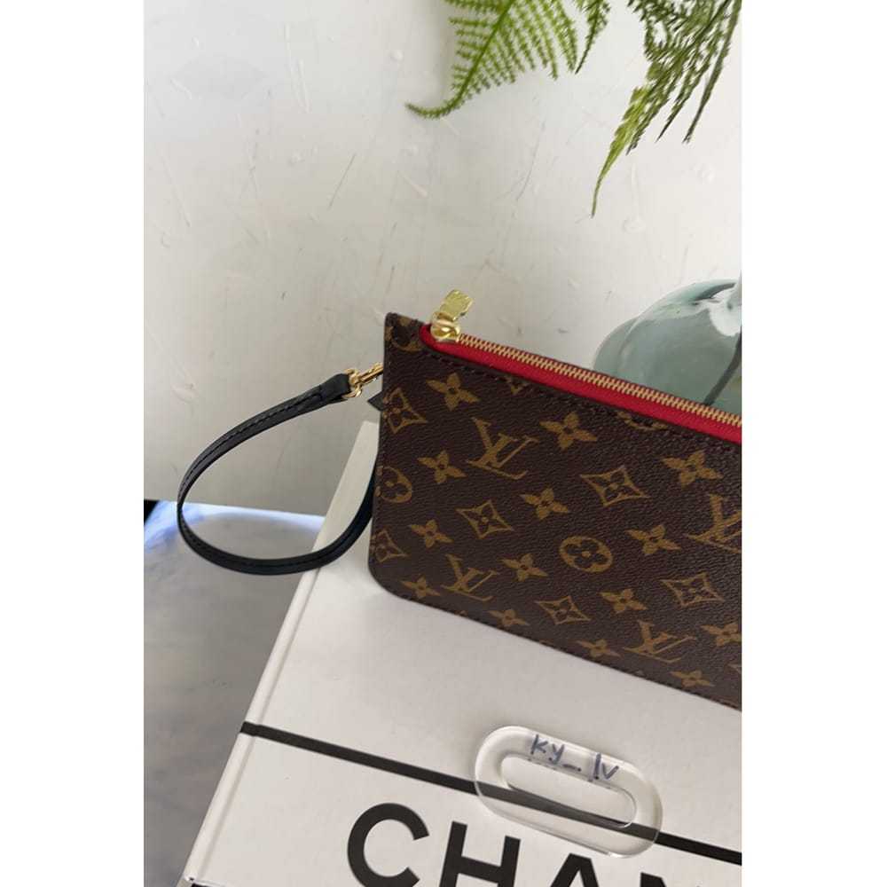 Louis Vuitton Abbesses Messenger cloth handbag - image 7