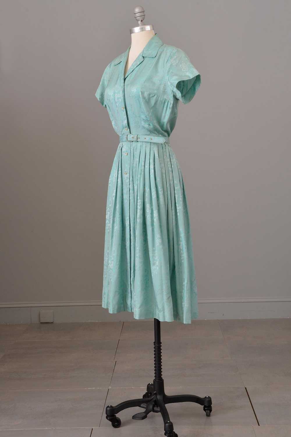 1950s Aqua Blue Jacquard Fit and Flare Shirtwaist… - image 3