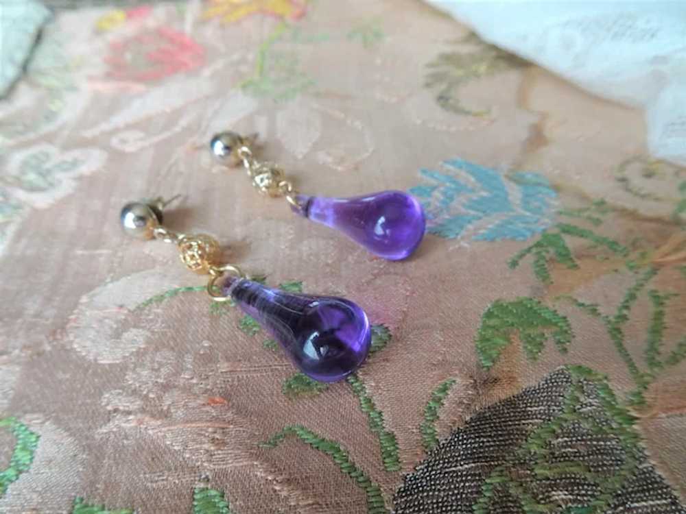 BEAUTIFUL Vintage Drop Earrings,Purple Lucite and… - image 3