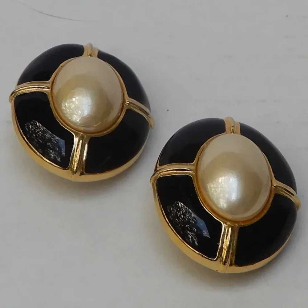 Signed Carolee Gold Tone Faux Pearl Black Enamel … - image 2