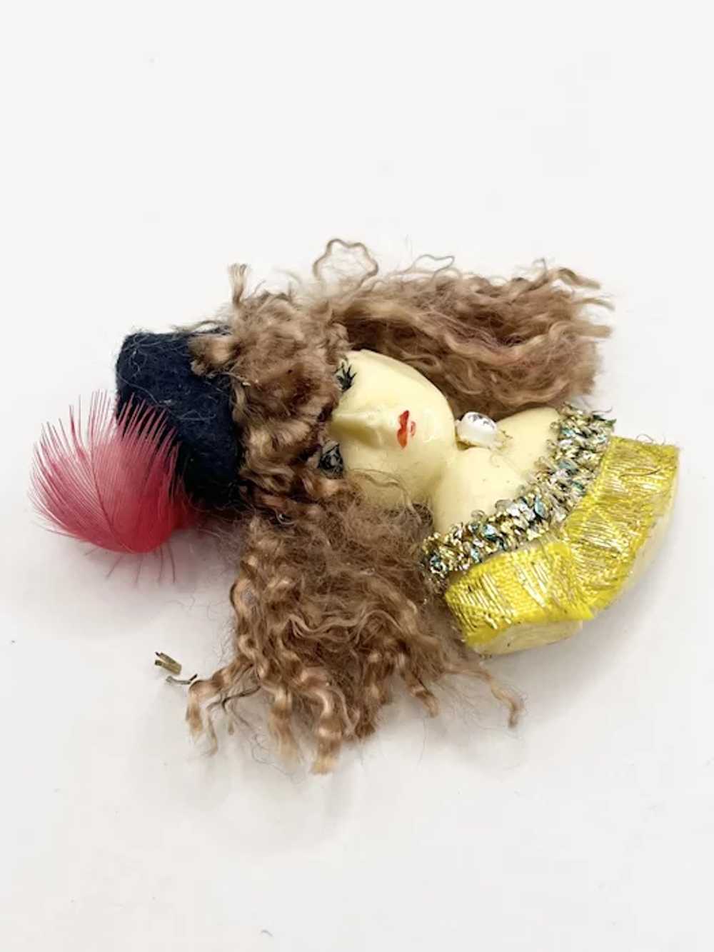 Vintage Woman Lady Feather Hat Brooch Pin - image 3