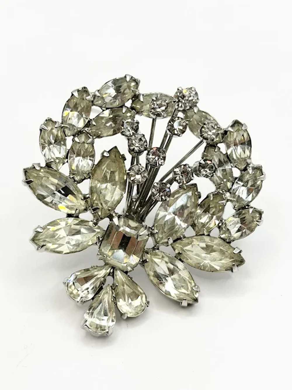 Vintage Signed Weiss Rhinestone Brooch pin - image 2