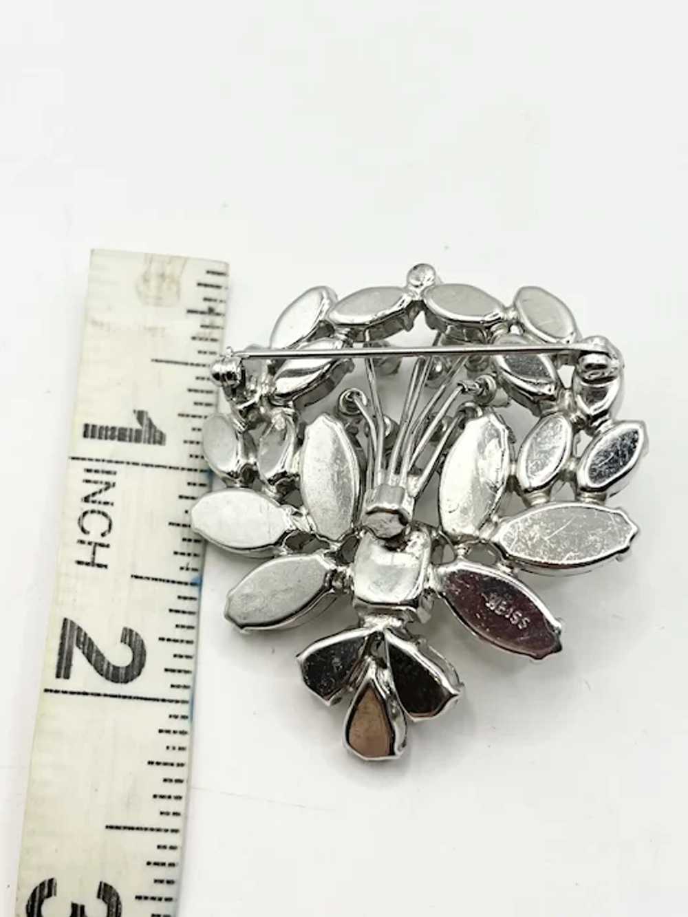 Vintage Signed Weiss Rhinestone Brooch pin - image 5