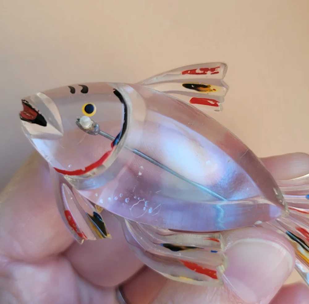 Vintage Lucite Reverse Carved & Painted Fish Broo… - image 6