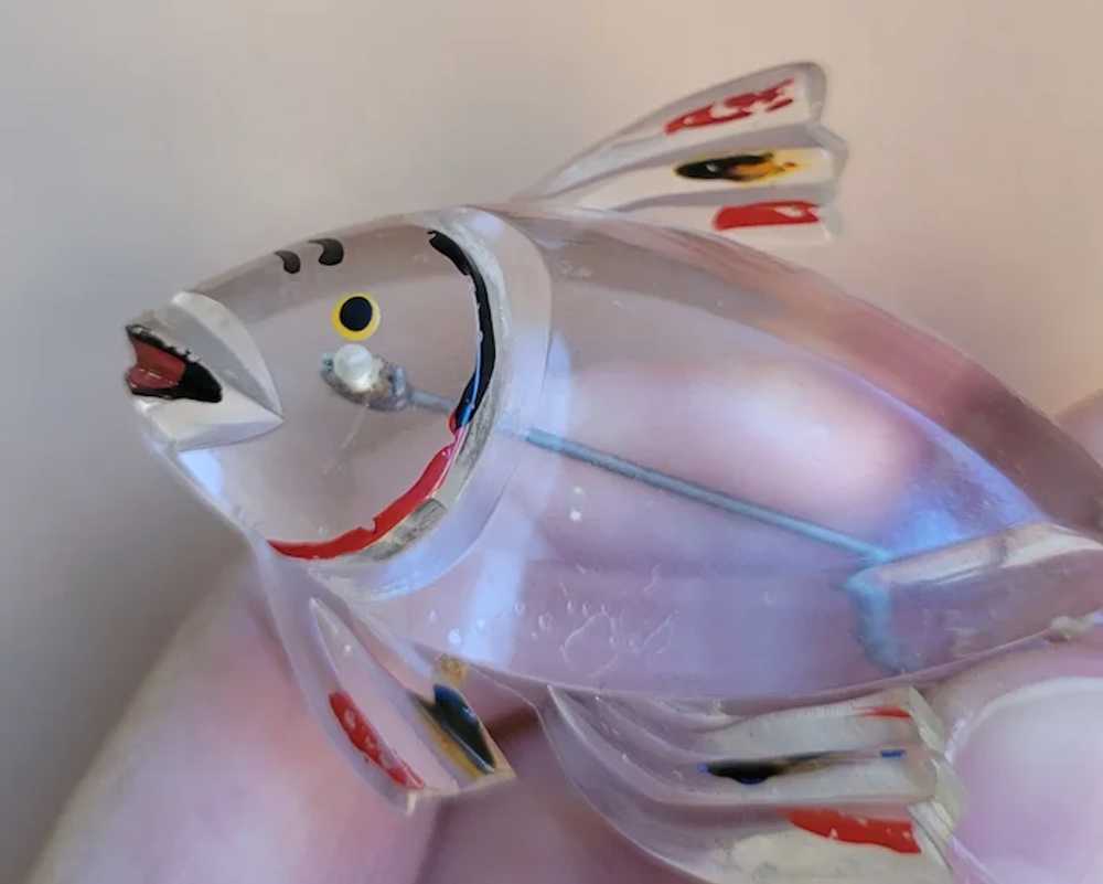 Vintage Lucite Reverse Carved & Painted Fish Broo… - image 7