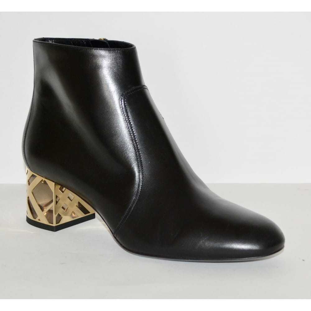 Burberry Leather boots - image 4