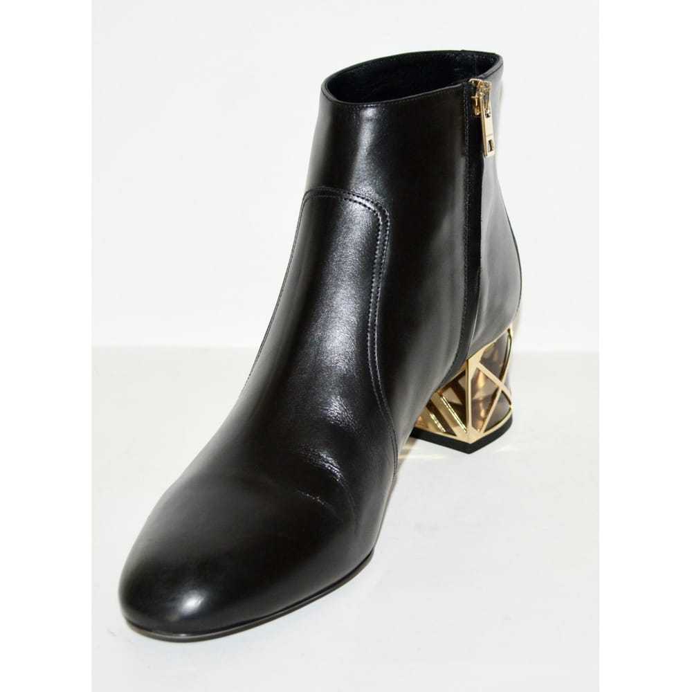 Burberry Leather boots - image 7