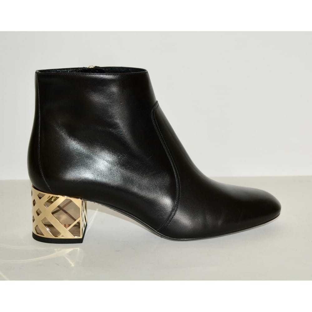 Burberry Leather boots - image 9